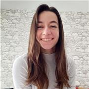 Actualmente tengo un b2 y pretendo ir a por el c1. Me encantaría ensenar y ayudar a niños de infantil o primaria que lo necesiten ya que he estudiado tambien magisterio